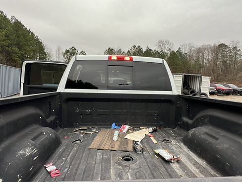 Used 2024 RAM 2500 Tradesman w/ Chrome Appearance Group image 13