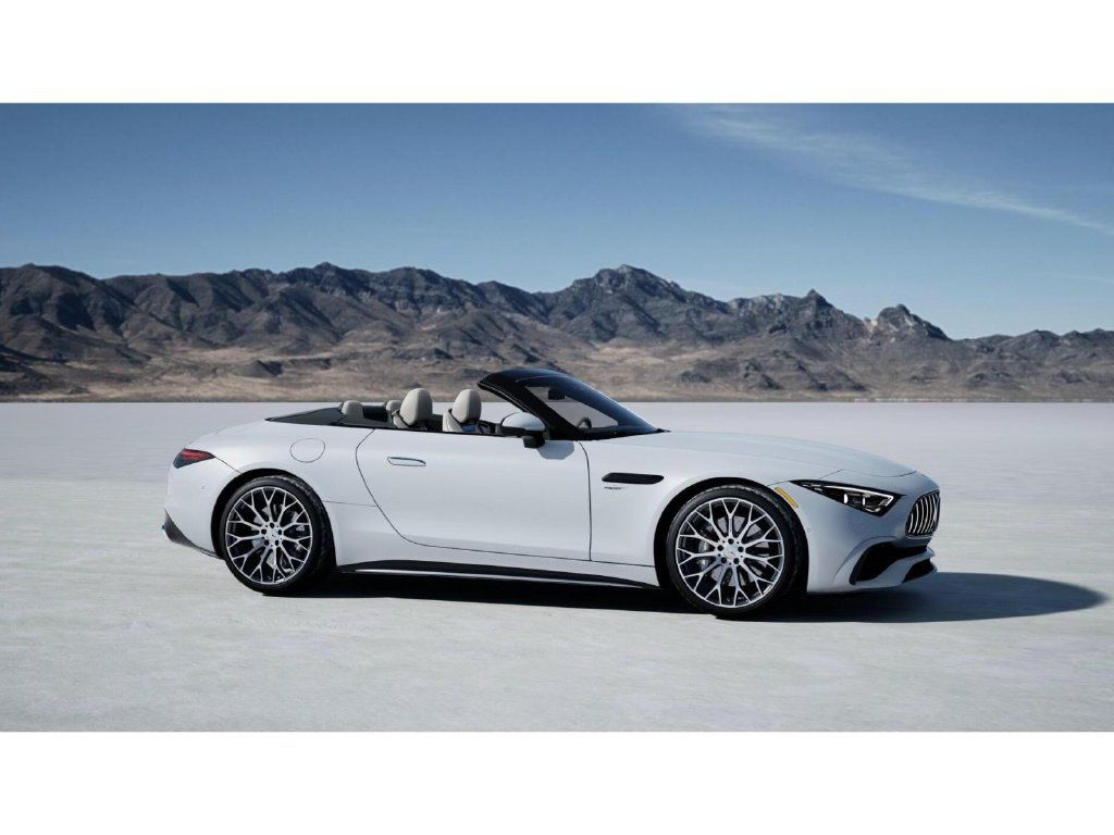 New 2027 Mercedes-Benz SL 43 AMG image 14
