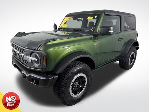 Used 2023 Ford Bronco Badlands image 8