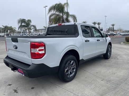 New 2026 Ford Maverick XLT image 5