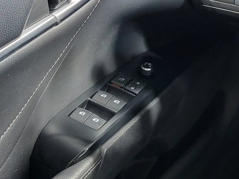 Used 2018 Toyota Camry XSE FWD image 24