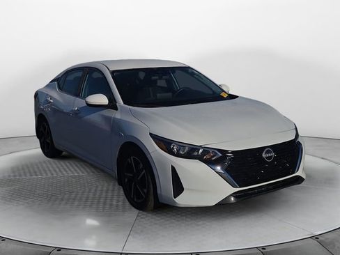 Used 2024 Nissan Sentra SV image 7