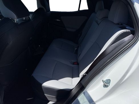 New 2026 Subaru Uncharted AWD image 16