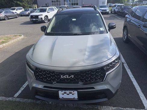 Used 2023 Kia Sorento X-Line EX AWD/4WD image 2