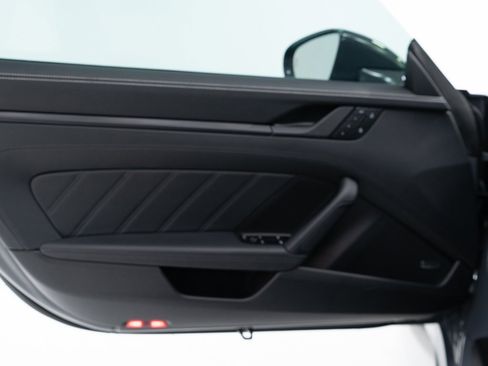 Used 2026 Porsche 911 Carrera GTS image 11