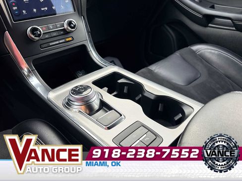 Used 2024 Ford Edge ST w/ Equipment Group 401A AWD/4WD image 21