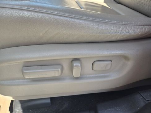 Used 2022 Honda Pilot Elite image 21