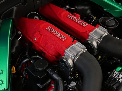 Used 2024 Ferrari Roma Spider image 46