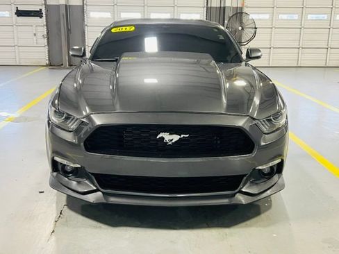 Used 2017 Ford Mustang GT Premium w/ GT Performance Package RWD image 11