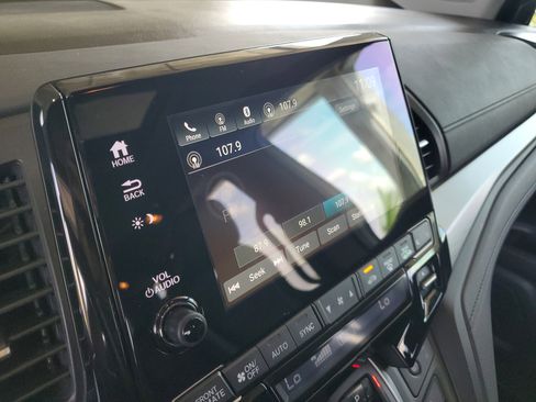 Used 2022 Honda Odyssey EX-L image 27