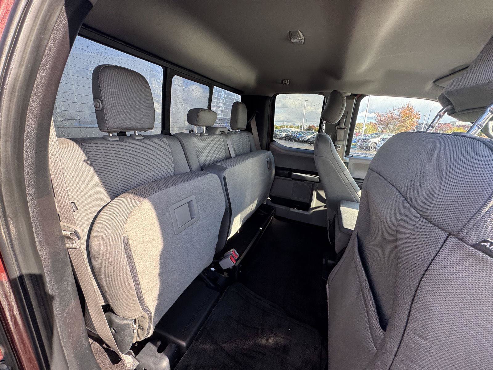Used 2016 Ford F150 XLT w/ Equipment Group 302A Luxury AWD/4WD image 16