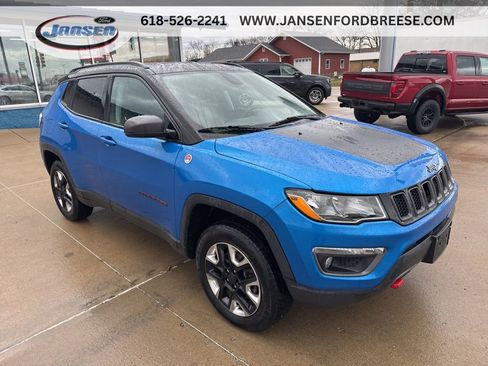 Used 2018 Jeep Compass Trailhawk w/ Cold Weather Group image 1
