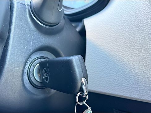 Used 2026 Toyota Corolla LE image 32