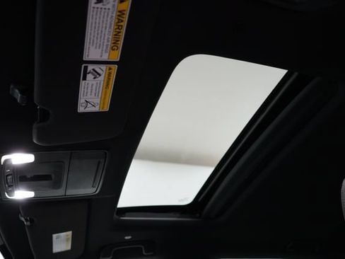 Used 2025 Honda CR-V Sport-L image 40