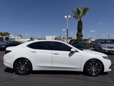 Used 2015 Acura TLX FWD image 4