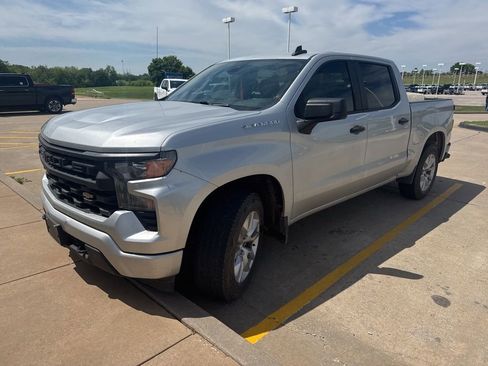 Used 2022 Chevrolet Silverado 1500 Custom RWD image 5