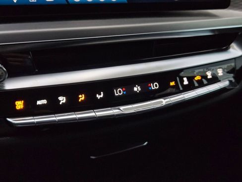 New 2026 Cadillac Lyriq Sport image 21