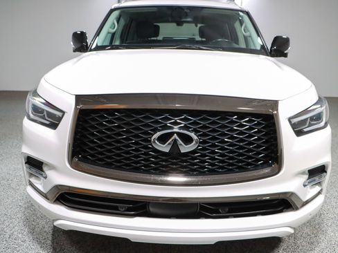 Used 2022 INFINITI QX80 Premium Select w/ Cargo Package AWD/4WD image 4