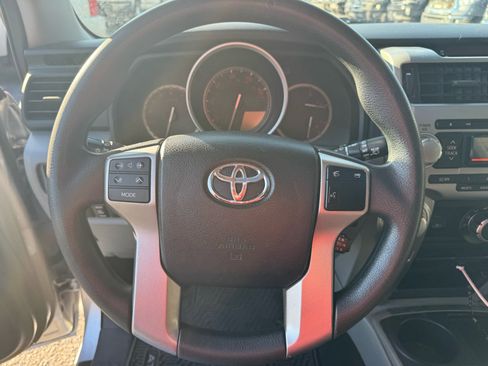 Used 2013 Toyota 4Runner Limited image 16