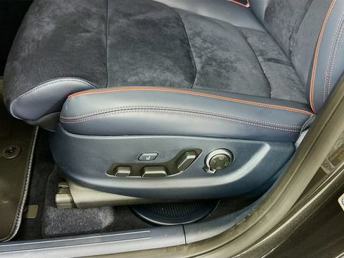 New 2027 Genesis GV70 3.5T Prestige AWD/4WD image 21