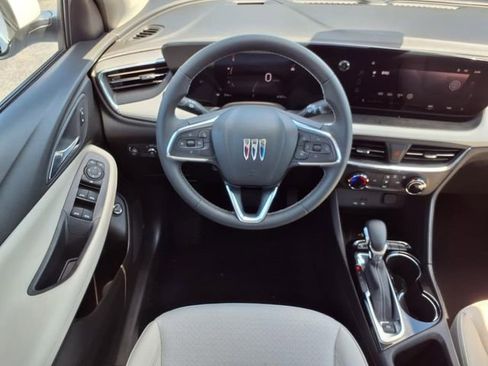 Certified 2025 Buick Encore GX Preferred w/ Advanced Technology Package image 17