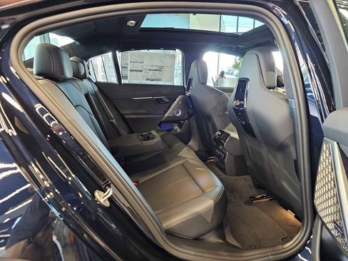 New 2026 BMW M5 w/ M Driver's Package image 12