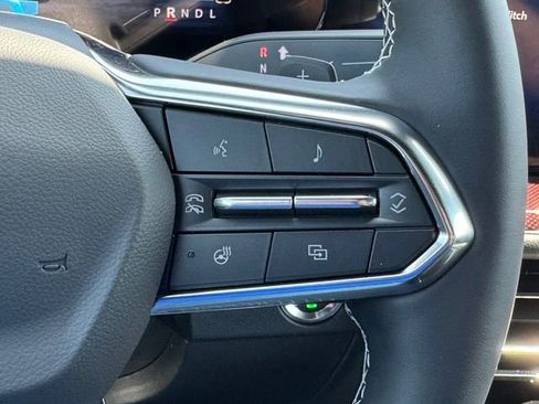 New 2026 Chevrolet Traverse Z71 AWD/4WD image 17