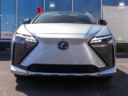 Used 2023 Lexus RZ 450e Premium w/ Accessory Package (Z1) AWD/4WD image 2