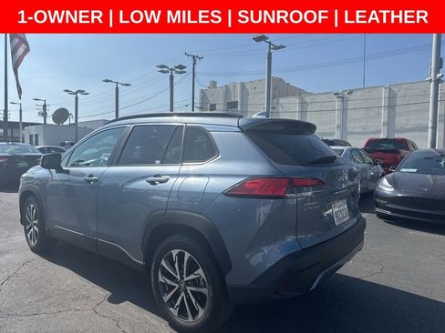 Used 2024 Toyota Corolla Cross XLE w/ Convenience Package AWD/4WD image 8