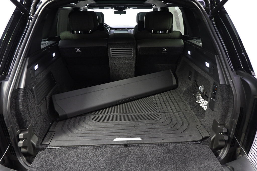 Used 2024 Land Rover Range Rover SV AWD/4WD image 19