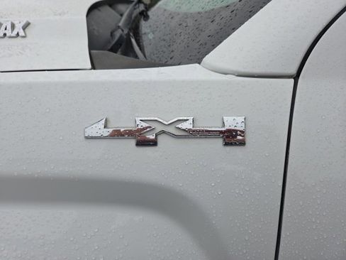 Used 2018 GMC Sierra 3500 SLE w/ SLE Preferred Package image 34