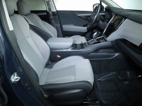 Used 2023 Subaru Outback Premium image 34