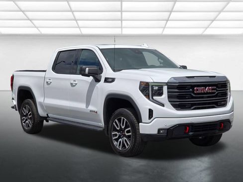 Certified 2024 GMC Sierra 1500 AT4 w/ Technology Package AWD/4WD image 20