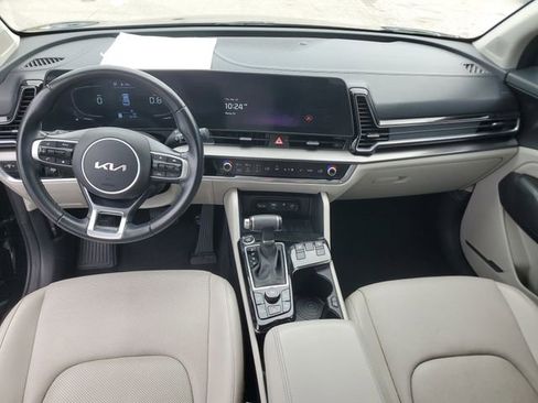 Used 2023 Kia Sportage EX FWD image 11