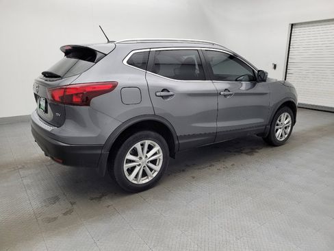 Used 2018 Nissan Rogue Sport SV w/ SV Technology Package image 10