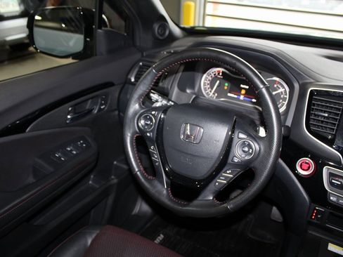 Used 2023 Honda Ridgeline Black Edition image 26