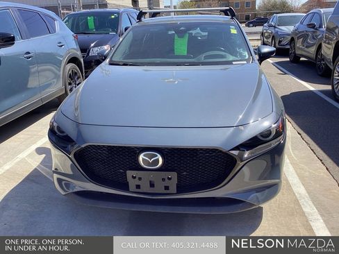 Used 2021 MAZDA MAZDA3 s image 2