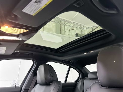 Used 2025 BMW 330i xDrive Sedan w/ M Sport Package image 16