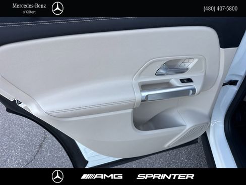 Certified 2022 Mercedes-Benz GLB 250 w/ Premium Package Lite image 24