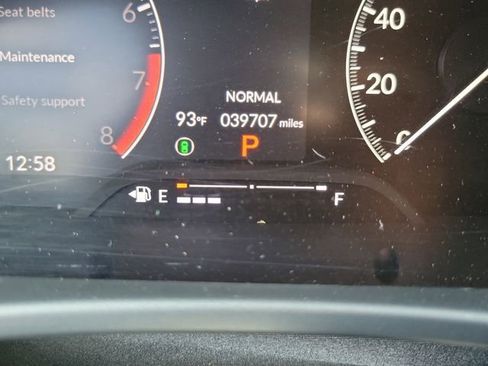 Used 2025 Honda Civic Sport image 17