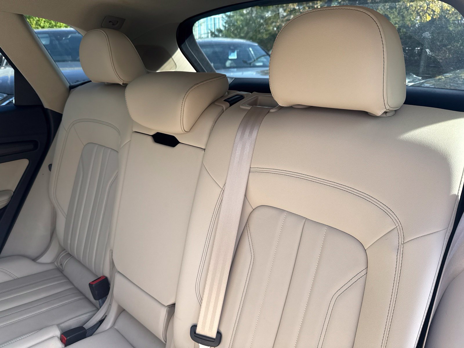 Used 2021 Audi Q5 Premium w/ Premium Plus Package AWD/4WD image 10