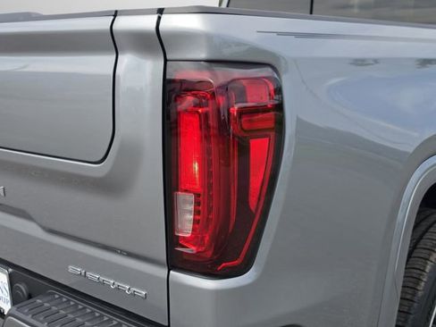 Used 2024 GMC Sierra 1500 Denali AWD/4WD image 41