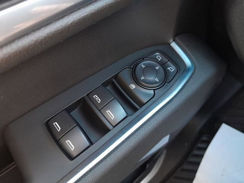 Used 2026 Chevrolet Silverado 1500 LT AWD/4WD image 38