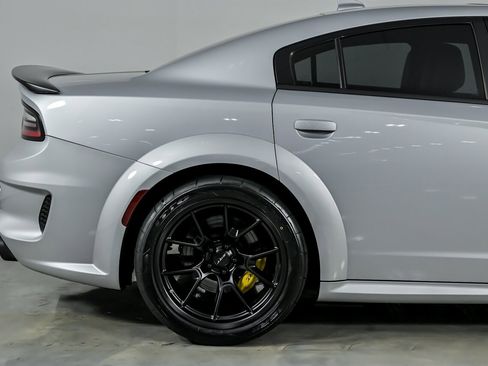 Used 2022 Dodge Charger SRT Hellcat RWD image 13