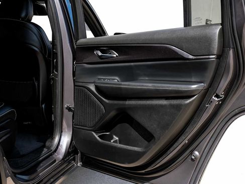 Used 2023 Jeep Grand Cherokee L Laredo image 46