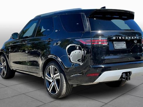 Used 2023 Land Rover Discovery Metropolitan Edition image 11