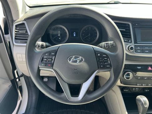 Used 2016 Hyundai Tucson SE w/ Option Group 02 FWD image 32