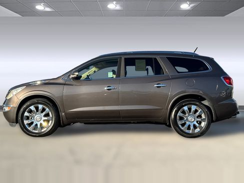 Used 2010 Buick Enclave CXL w/ Trailering Provision Package image 2