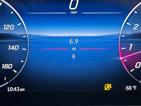 New 2026 Mercedes-Benz GLC 300 image 34