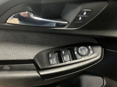 Used 2023 Chevrolet TrailBlazer LT image 40